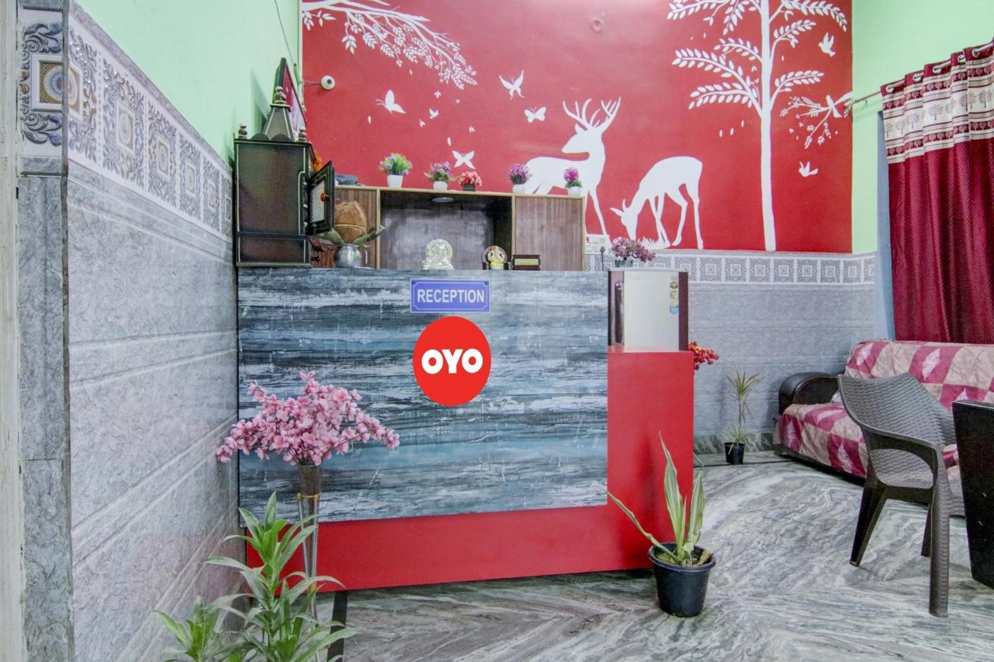 Hotel O S Palace Near Samaypur Badli Metro Station เดลี ภายนอก รูปภาพ